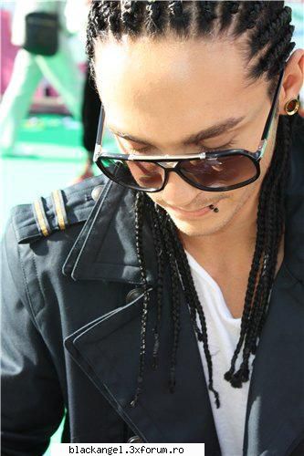 Poze - E prea Simpatik - Tom Kaulitz