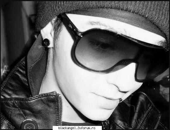 Poze - Andra - Tom Kaulitz